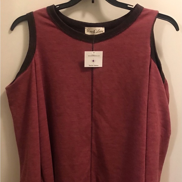 Women’s size Large open shoulder long sleeve top mauve wine color Vine & Love - Picture 1 of 6